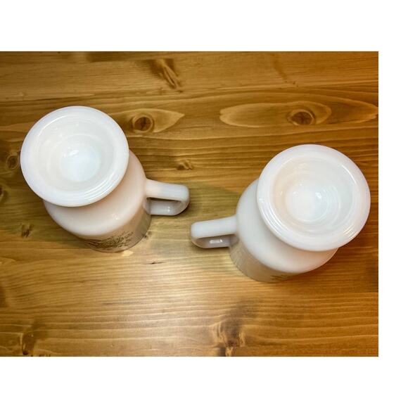 Vintage Milk Glass Coffee Cups Pedestal Mushroom Vegetable Pattern 2 Cups - Picture 7 of 7